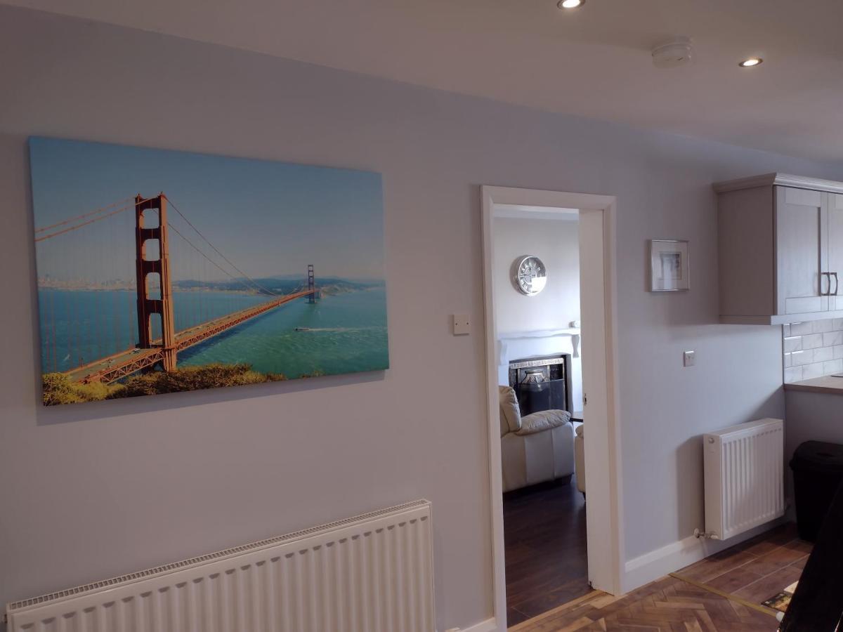 Vila 33 Valentia Place Newcastle  Exteriér fotografie
